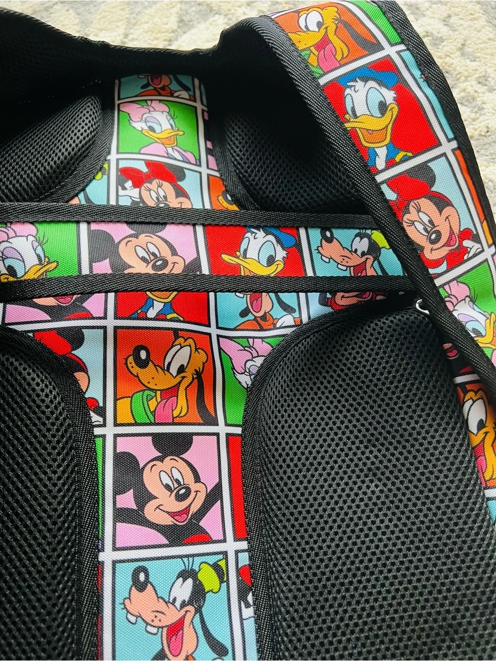 NWT❤️Disneyland Resort Minnie Mouse Friends Large Backpack— White/Black/Red